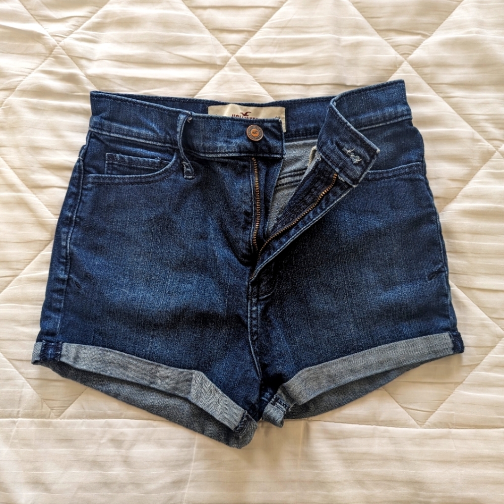 Hollister short jeans Size 1